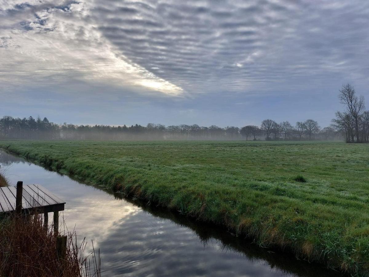 Pipowagens Bij Pannenkoekenrestaurant & Camping De Koppenjan 'Een Uniek Verblijf Met Kinderspeelboerderij' Jubbega-Schurega Exteriör bild